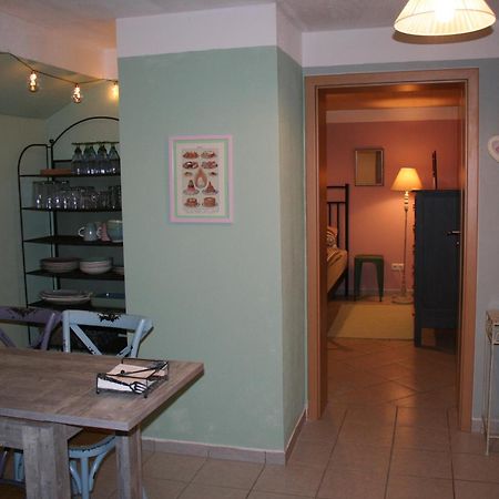 Romantische Ferienwohnung Rheingold 50 Qm Fuer 2 Bis 4 P Bacharach Exterior photo