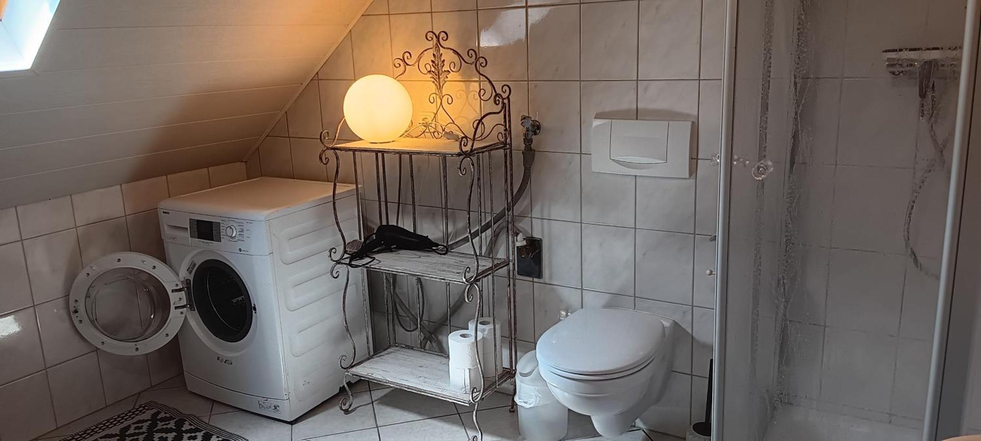 Romantische Ferienwohnung Rheingold 50 Qm Fuer 2 Bis 4 P Bacharach Exterior photo